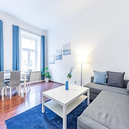 Modern Vienna By Jr City Apartments ภายนอก รูปภาพ