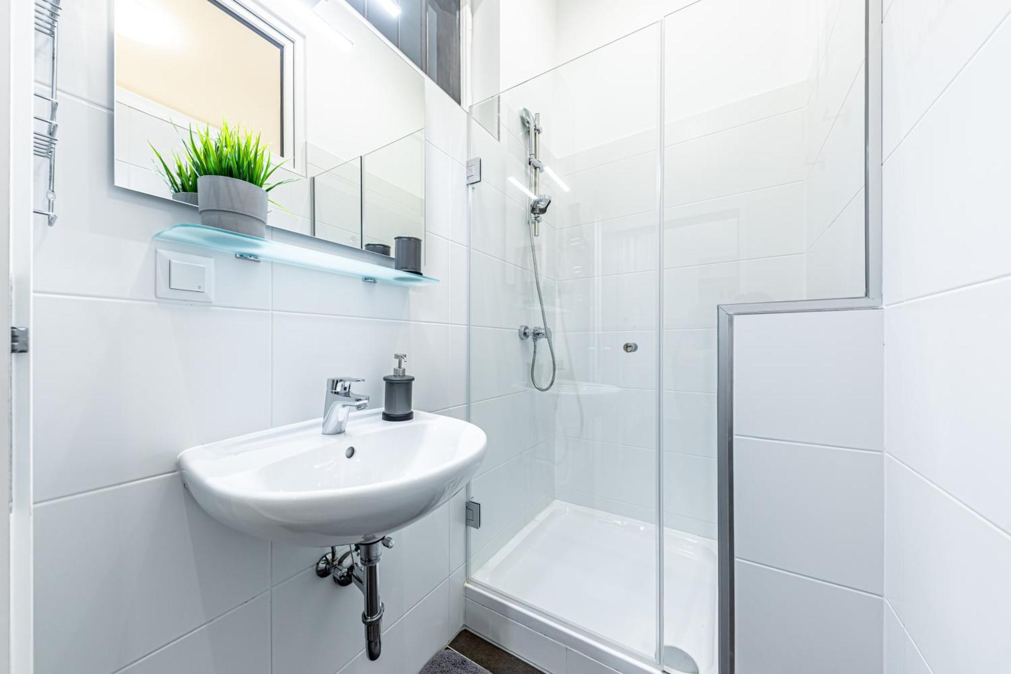 Modern Vienna By Jr City Apartments ภายนอก รูปภาพ