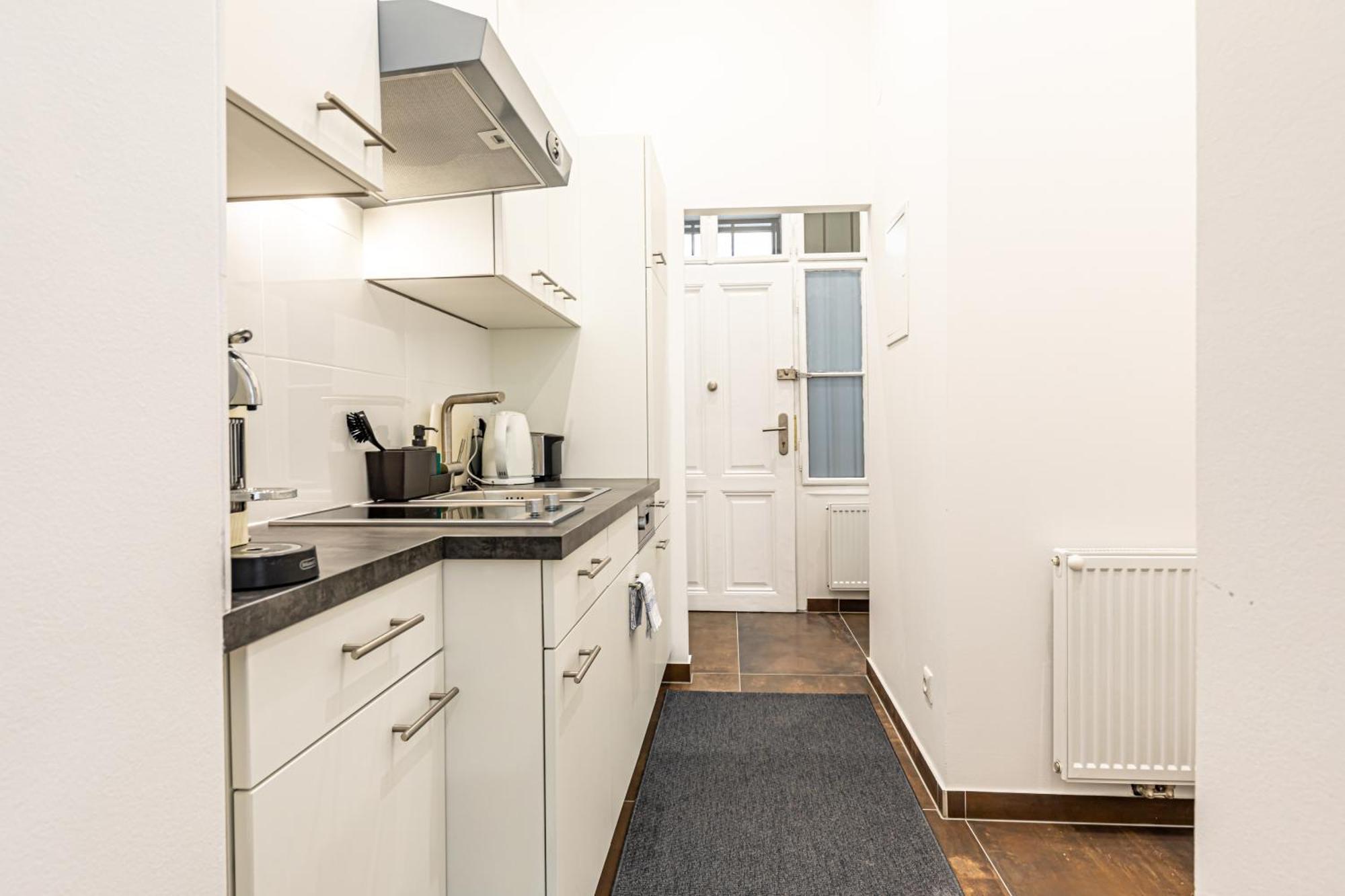 Modern Vienna By Jr City Apartments ภายนอก รูปภาพ