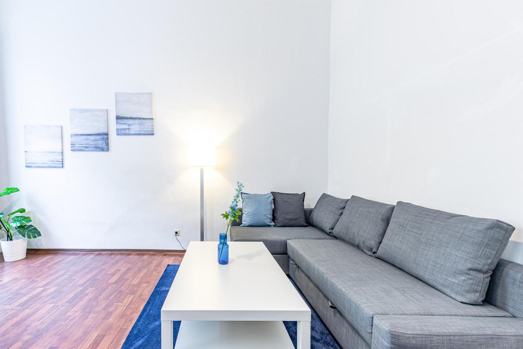 Modern Vienna By Jr City Apartments ภายนอก รูปภาพ