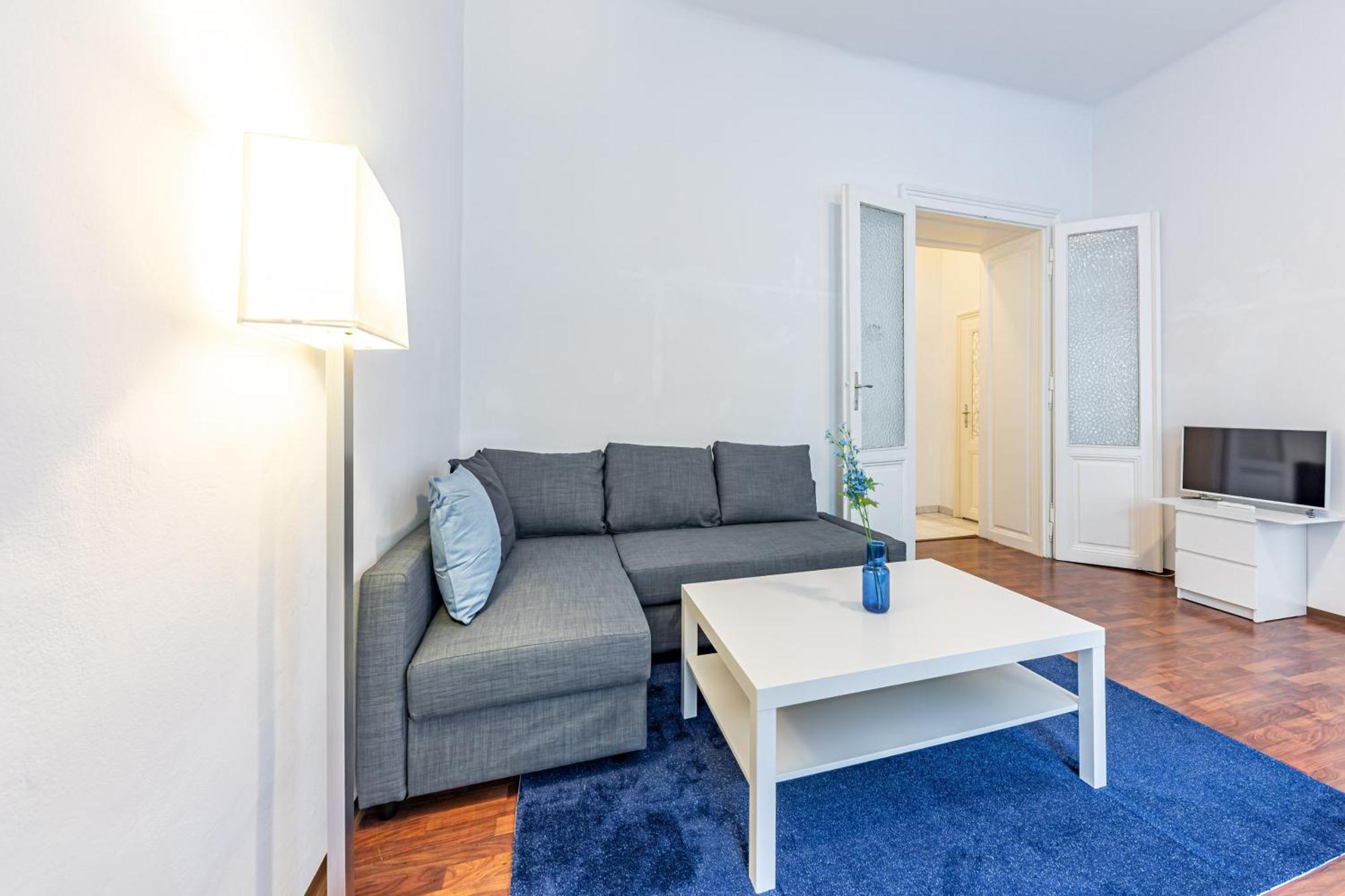 Modern Vienna By Jr City Apartments ภายนอก รูปภาพ