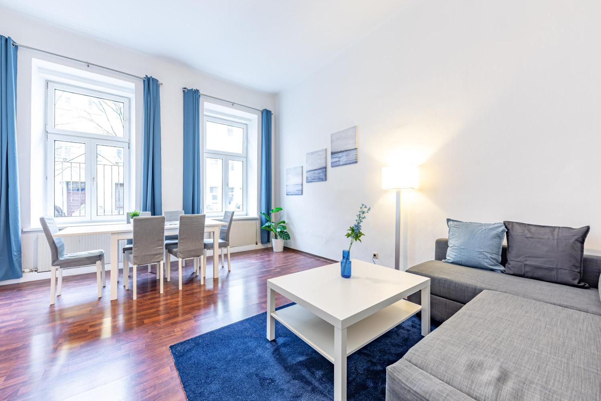 Modern Vienna By Jr City Apartments ภายนอก รูปภาพ